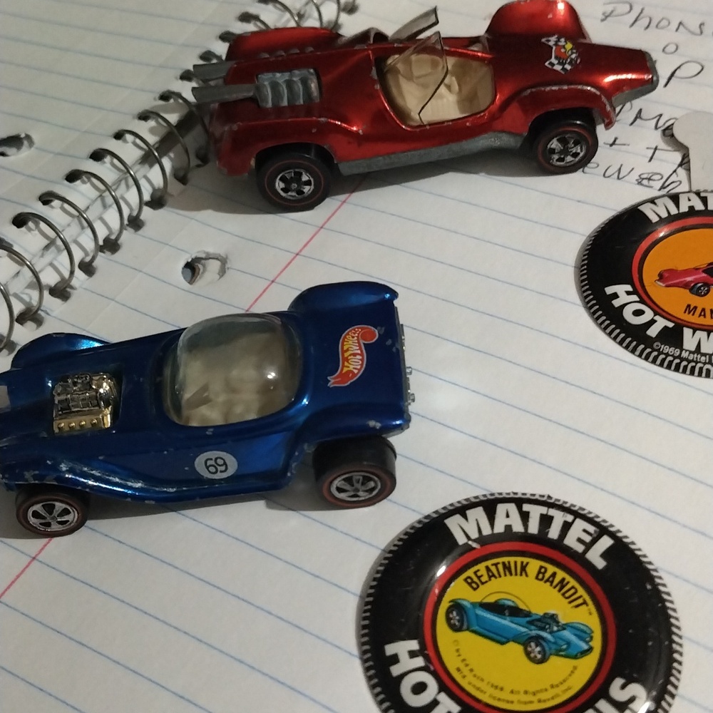 2 redlines hot wheels